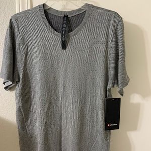 Mens Lululemon Tech Shirt